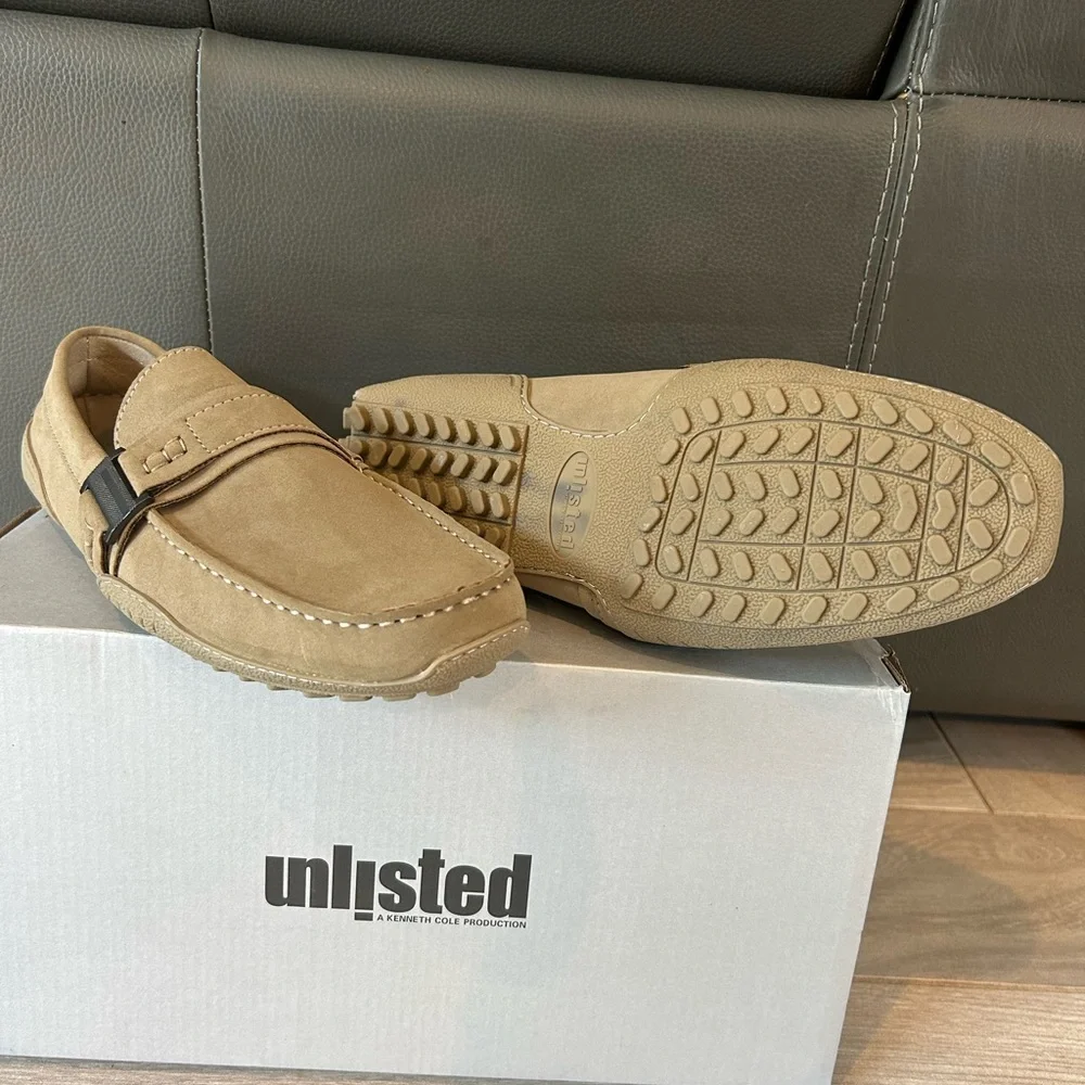 NWT Kenneth Cole Unlisted Men's Wister Belt Driver Loafer taupe 8.5 med